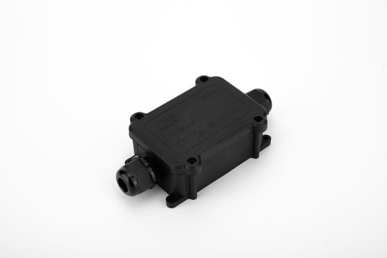 Black IP68 Quick Connector 24A 450VAC Waterproof Junction Box 2 Pin
